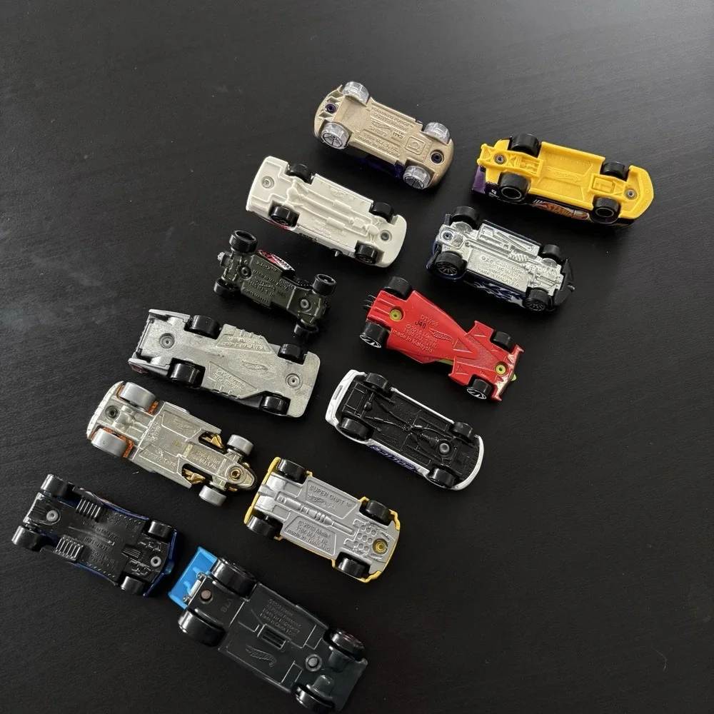 Lot 12 Hot Wheels Cars Model Toys Super Gnat, Draggin Tail, Golden‎ Arrow Mattel